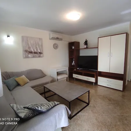 Apartment Vito Milohnici