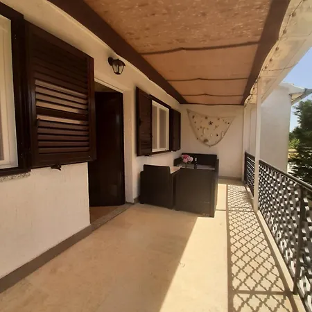 Apartment Vito Milohnici